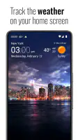 Transparent clock and weather screenshot